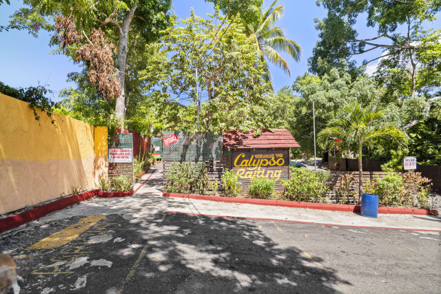 5 Bedroom 4 Bathroom House