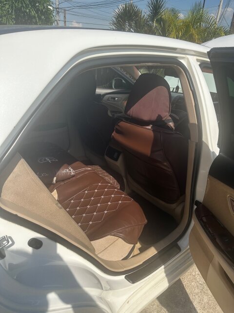 Toyota Crown Royal Saloon G