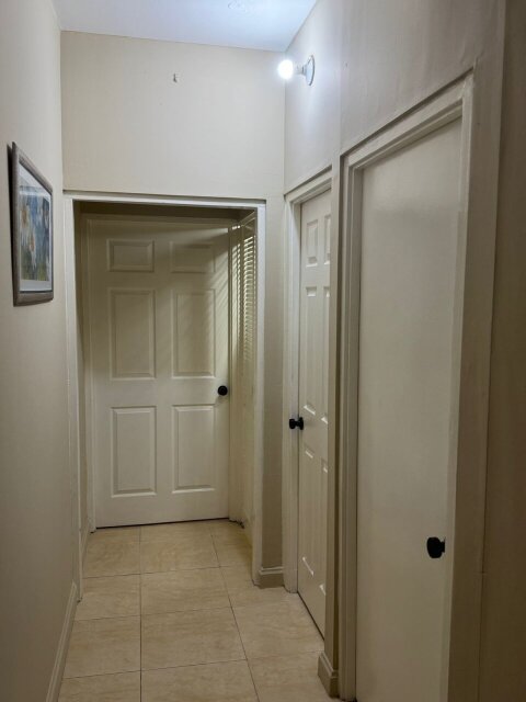 1 Bedroom Apartment with Study in New Kingston