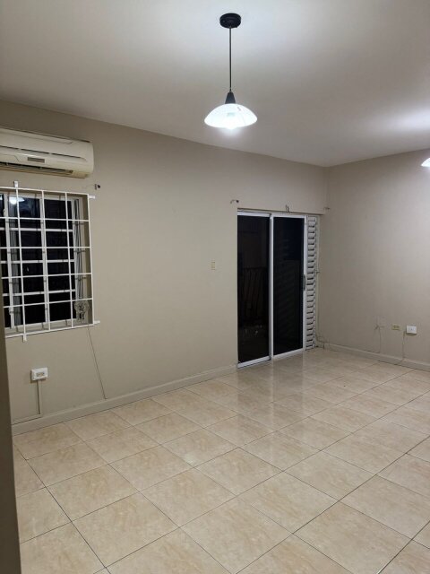 1 Bedroom Apartment with Study in New Kingston