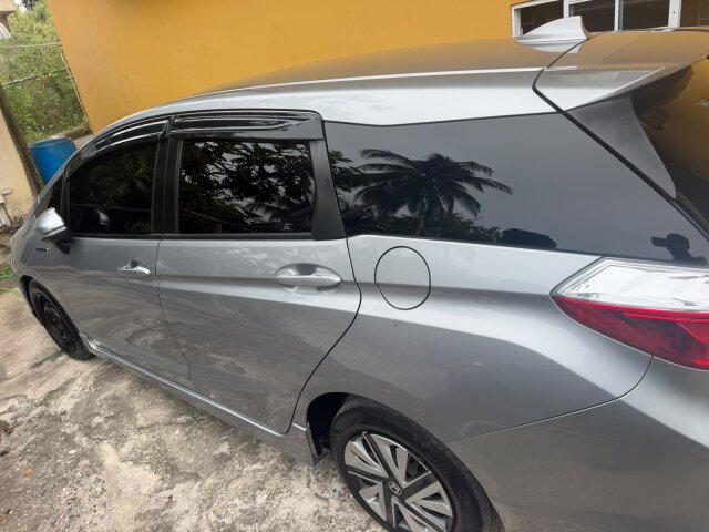 Honda Fit Shuttle