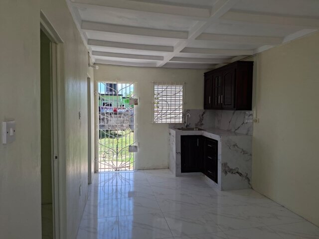 Recently Renovated 2 Bedrooms Available For Rent