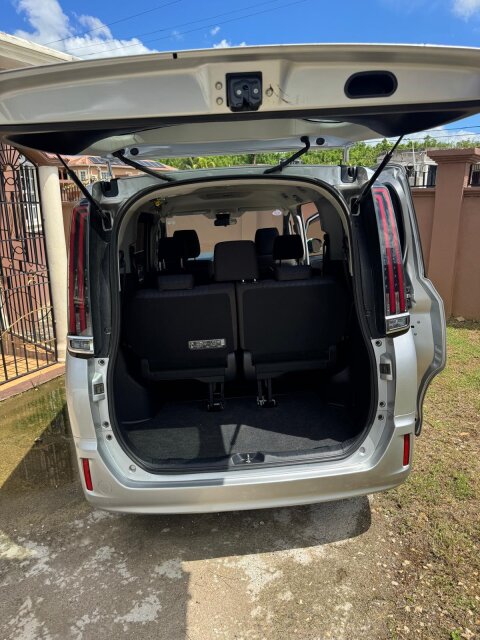 2020 Toyota Noah