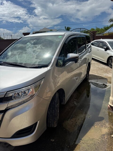 2020 Toyota Noah