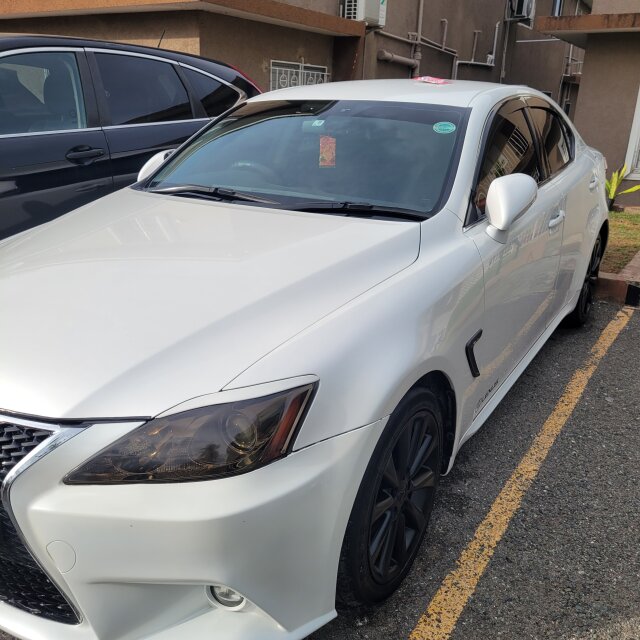 2010 IS 250 LEXUS
