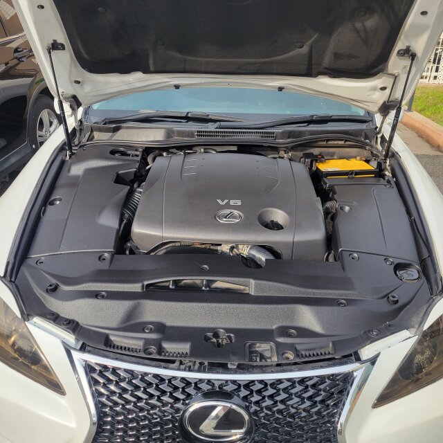 2010 IS 250 LEXUS