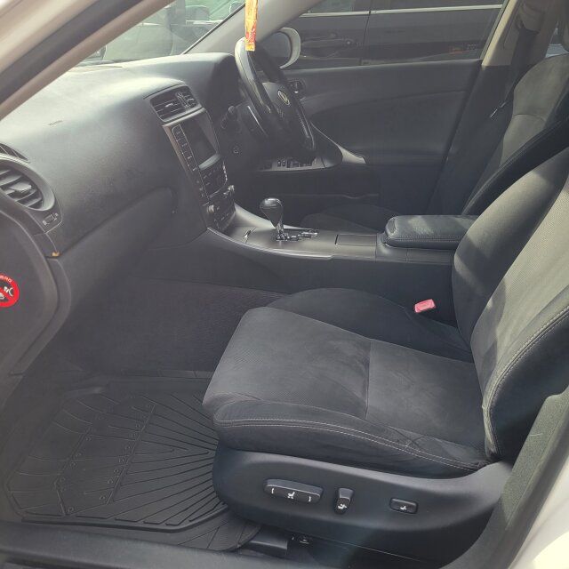 2010 IS 250 LEXUS