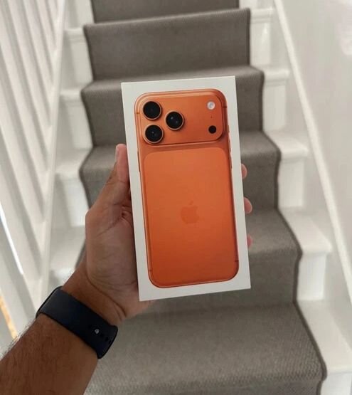 RUSH DEALS! Quick Sales! IPhone 17 Pro Max 1TB Phones St James