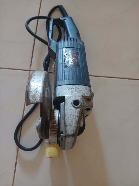 AEG... Large, Corded Heavy-duty Angle Grinder,...