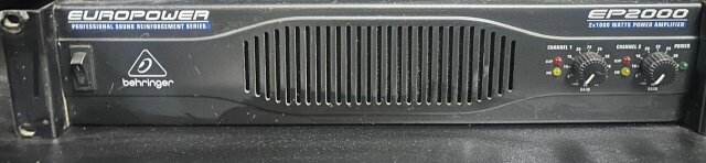 EUROPOWER BEHRINGER 2000 WATT AMPLIFIER