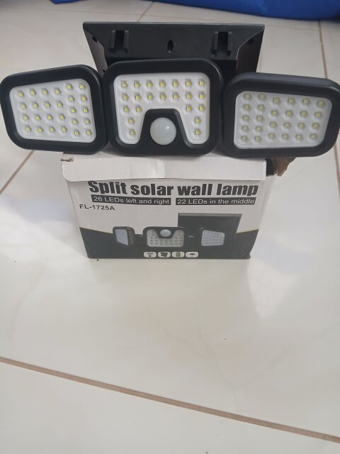 Split Solar Wall Lamp