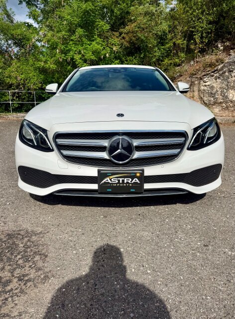 Mercedes-Benz E200 Cars Kingston