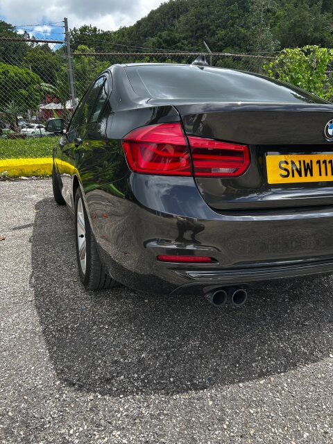 2016 BMW 320i
