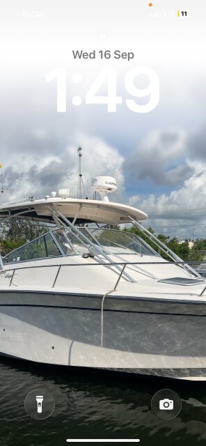 Grady White 330 Express