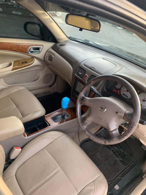 2006 Nissan Sunny