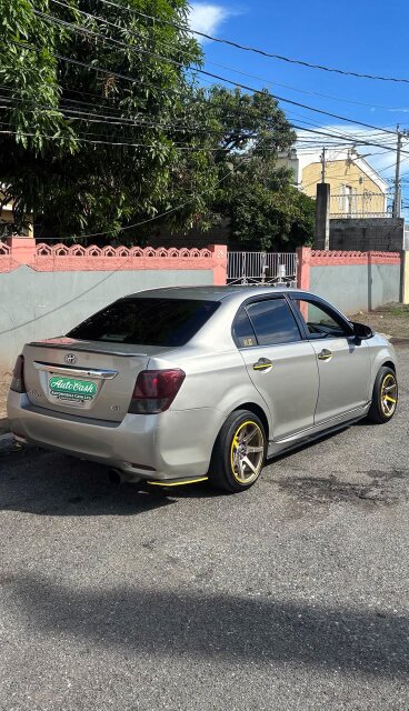 2012 Toyota Axio