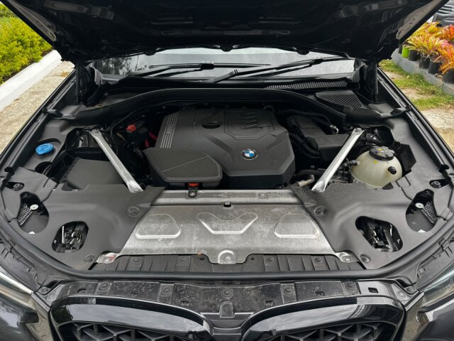 2025 BMW X4 XDRIVE M SPORT