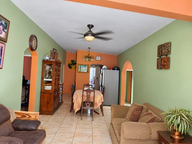 Property For Sale In Meadowbrook, Kingston 20