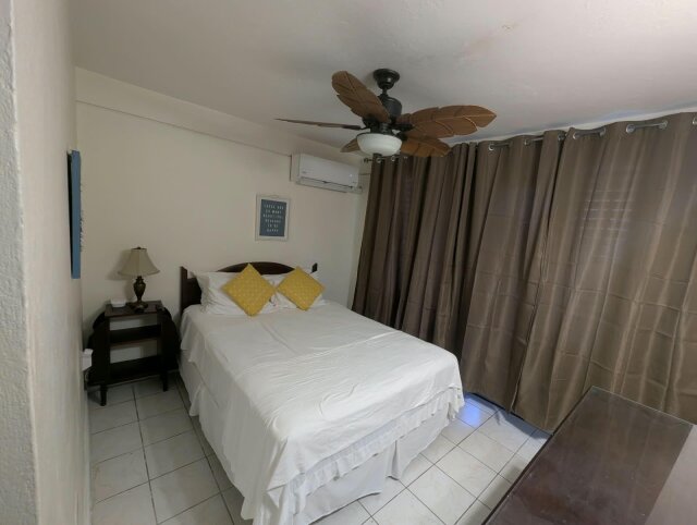 Charming 1 Bedroom Apartment at Fisherman's Point