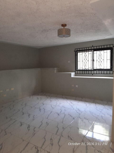 2 Bedroom Westgate Hills, Apartment For Rent