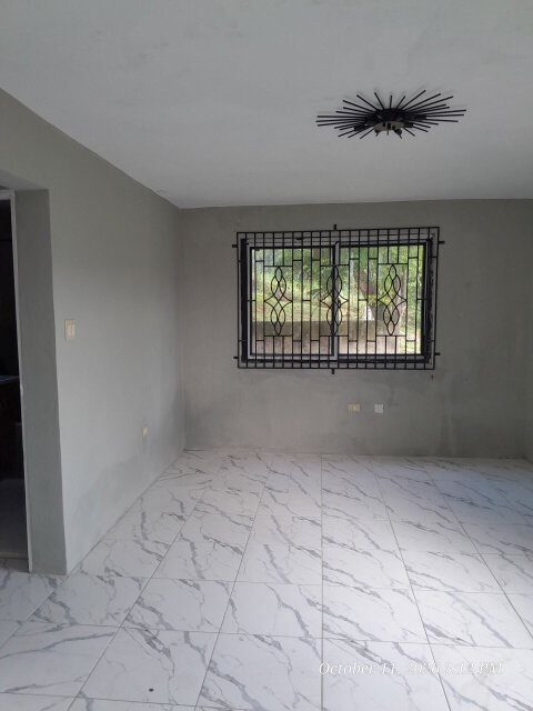 2 Bedroom Westgate Hills, Apartment For Rent