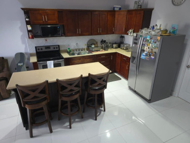 2 Bedroom