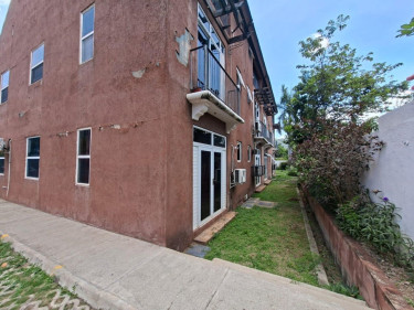 2 Bedroom