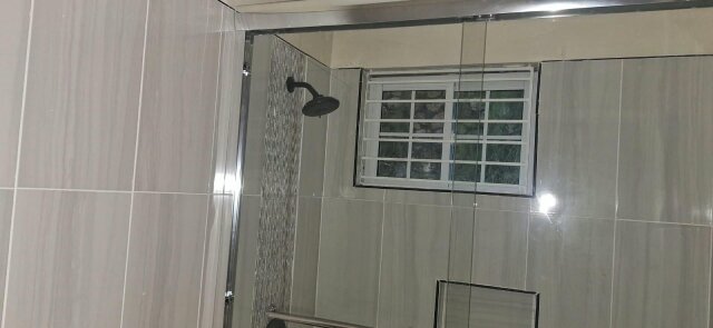 2 Bed, 1 Bath For Sale Everest Apt, Stony Hill