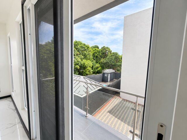 For Sale | ? Halifax Barbican Kingston 6