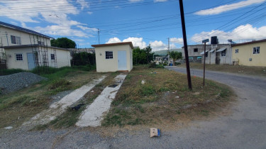 1 Bedroom Studio Unit Houses Phoenix Vista, Portmore