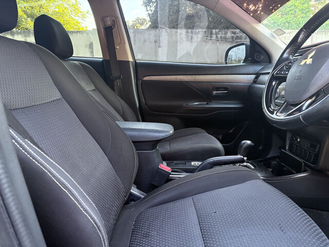 2020 Mitsubishi Outlander