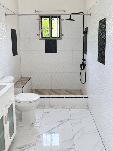 2 Bedroom