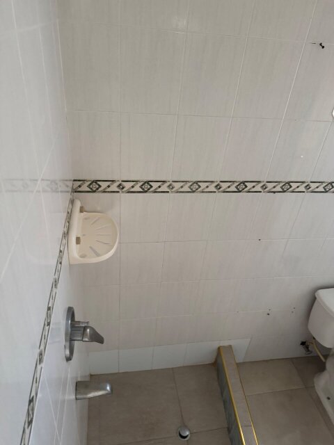 5 Bedroom 3 Bathrooms