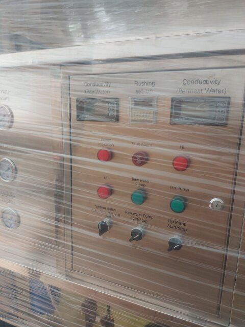 Reverse Osmosis Machine