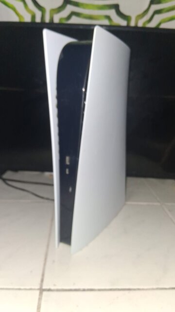 Playstation 5p With Controller