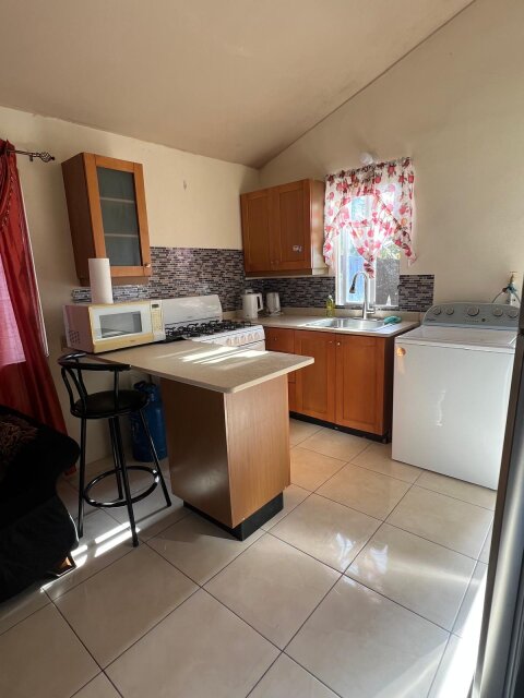 Fully Furnished 2 Bedrooms in New Harbour Village
