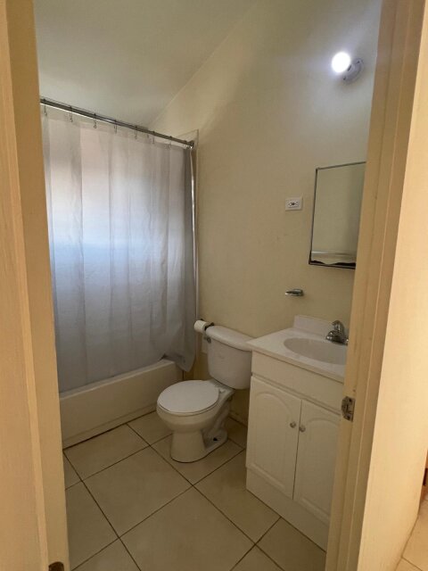 Fully Furnished 2 Bedrooms in New Harbour Village