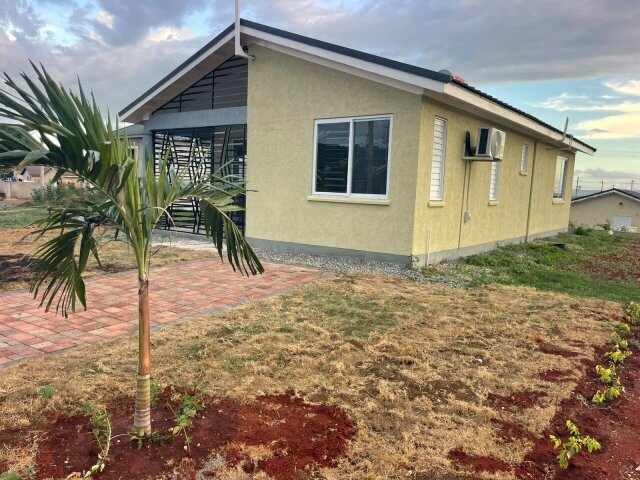 HOUSE FOR RENT – Silver Sun Estates In Innswood Houses Silver Sun Estates In Innswood St Catherine
