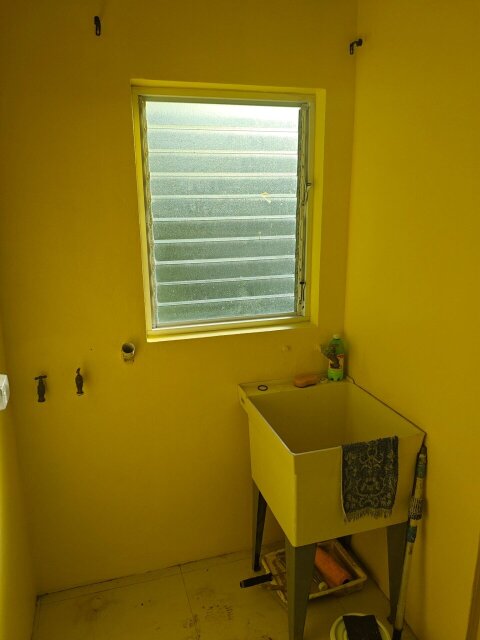 1 Bedroom Half Side