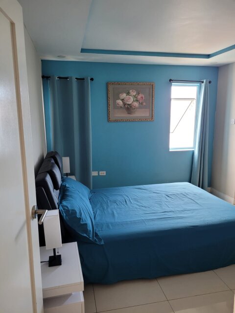 Cozy 2 Bedrooms with Ocean Views on the 8th Floor
