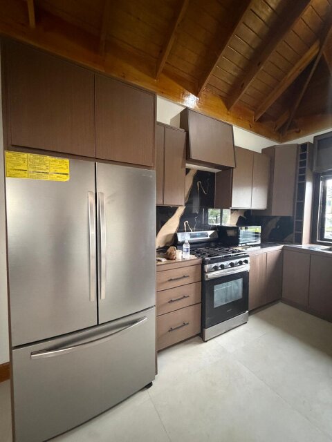 Partially Furnished 2 Bedrooms in Gated Community