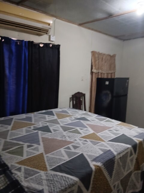 1 Bedroom  Studen/ Single Female