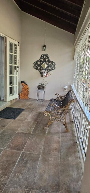 3 Bedroom 2 Bathroom House