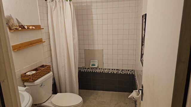 3 Bedroom 2 Bathroom House