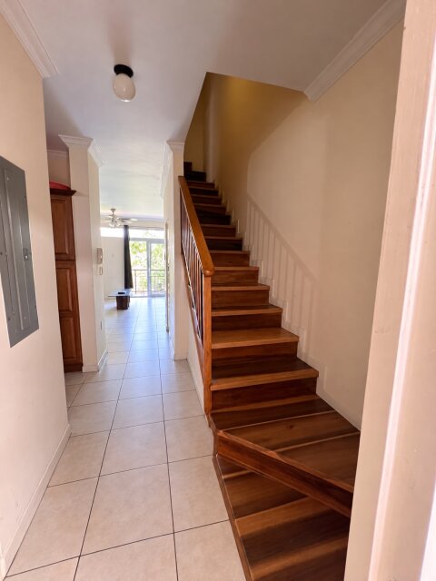 2 Bed 2.5 Bath Kingston 7 Apt For Sale