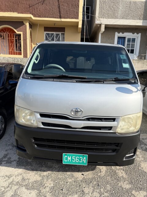 2012 Toyota Hiace Vans & SUVs Kingston