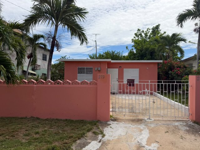 2 Bedroom 1 Bathroom For Rent Houses SPANISH TOWN