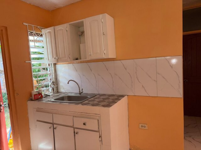 2 Bedroom 1 Bathroom For Rent