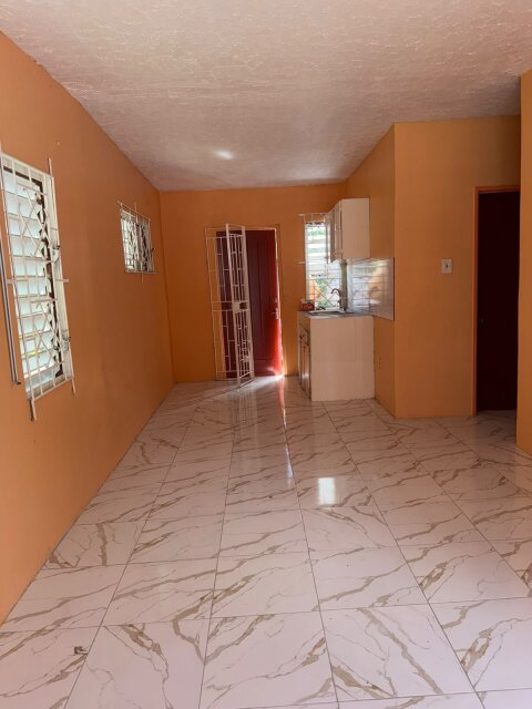 2 Bedroom 1 Bathroom For Rent