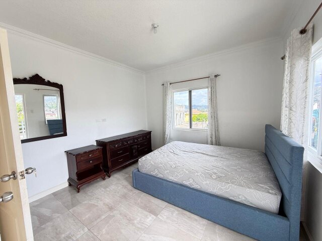 Modern 2 Bedrooms Apartment in Gated Community